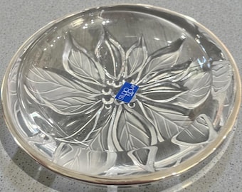Vintage Glass Trinket Dish Floral Starburst, Small Clear Glass Ring Dish, Vanity Jewelry Dish, Cottage Décor