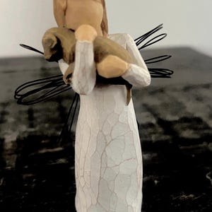 Willow Tree® Angel of Comfort Figurine – Angel Holding Dog – Susan Lordi