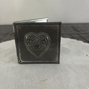 Vintage Square Compact Mirror with Embossed Heart Design – 3×3 Inches