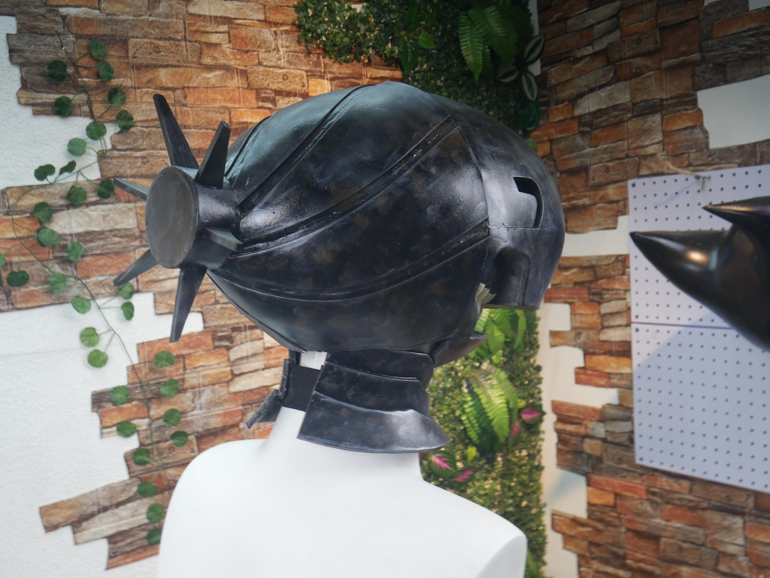 Reze Bomb Devil Helmet Cosplay Prop Pattern Template – EVA Foam Pattern ...