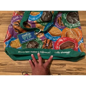 Vintage Girl Scouts Tote Bag & Key Chains Little Brownie Bakers Cookies RARE image 6