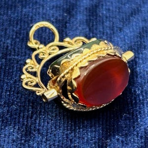 Victorian Triple Spinner Fob in 9ct Gold with Carnelian, Onyx & Bloodstone - Antique Charm Pendant