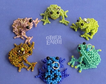 Adopt a frog! (Maisie the Beaded 3D Frog: Physical item)