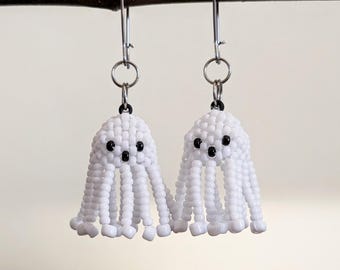 Beaded Ghost Earrings: 3D Halloween Spooky Accessory