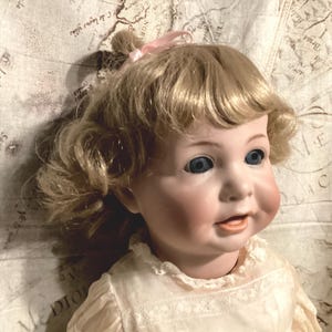 Antique Kammer Reinhardt Character  Closed Mouth K*R 116A German Bisque Baby W/ Blue Glass  Eyes