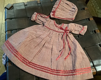 Vintage 2 piece Antique Rusty Beige Plaid Print Doll Dress with Bonnet for 13-16” Doll