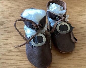 Chaussures de poupée anciennes / vintage - France