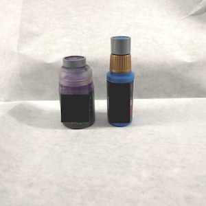 Paint bottle swatch lids