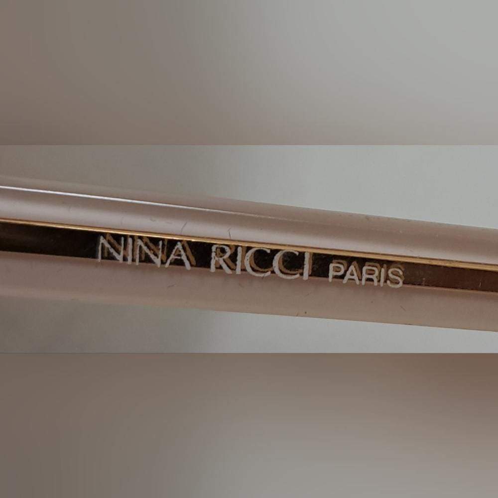 NWT Nina Ricci Women display picture 2