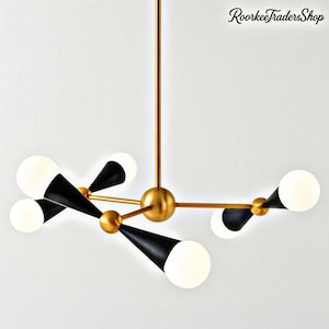 Modern Brass Black Chandelier with 6 Globe Lights, Mid-Century Sputnik Pendant Lamp, Stylish Ceiling Lighting for Dining Room & Living Room