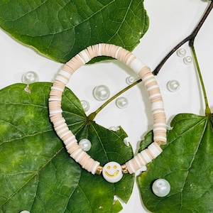 Gold Smiley bracelet