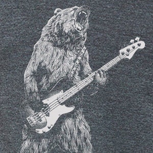 Bär spielt Bassgitarre Shirt | Herren Tier Gitarre spielen Tshirt | Musik Tee | Herren Grafik T-Shirts