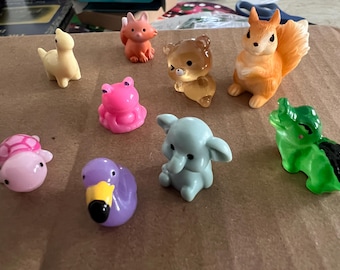 10 mini animales de resina surtidos