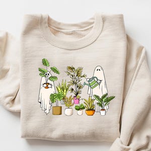 Ghost Plant Lady Sweatshirt, Ghost Plant Shirt, Halloween Plants Sweatshirt, Halloween Ghost Sweatshirt, Halloween Gift for Plant Lovers