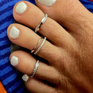 Toe Rings Sterling Silver with Rhinestones Adjustable Band comes with Satin Jewelry Pouch
