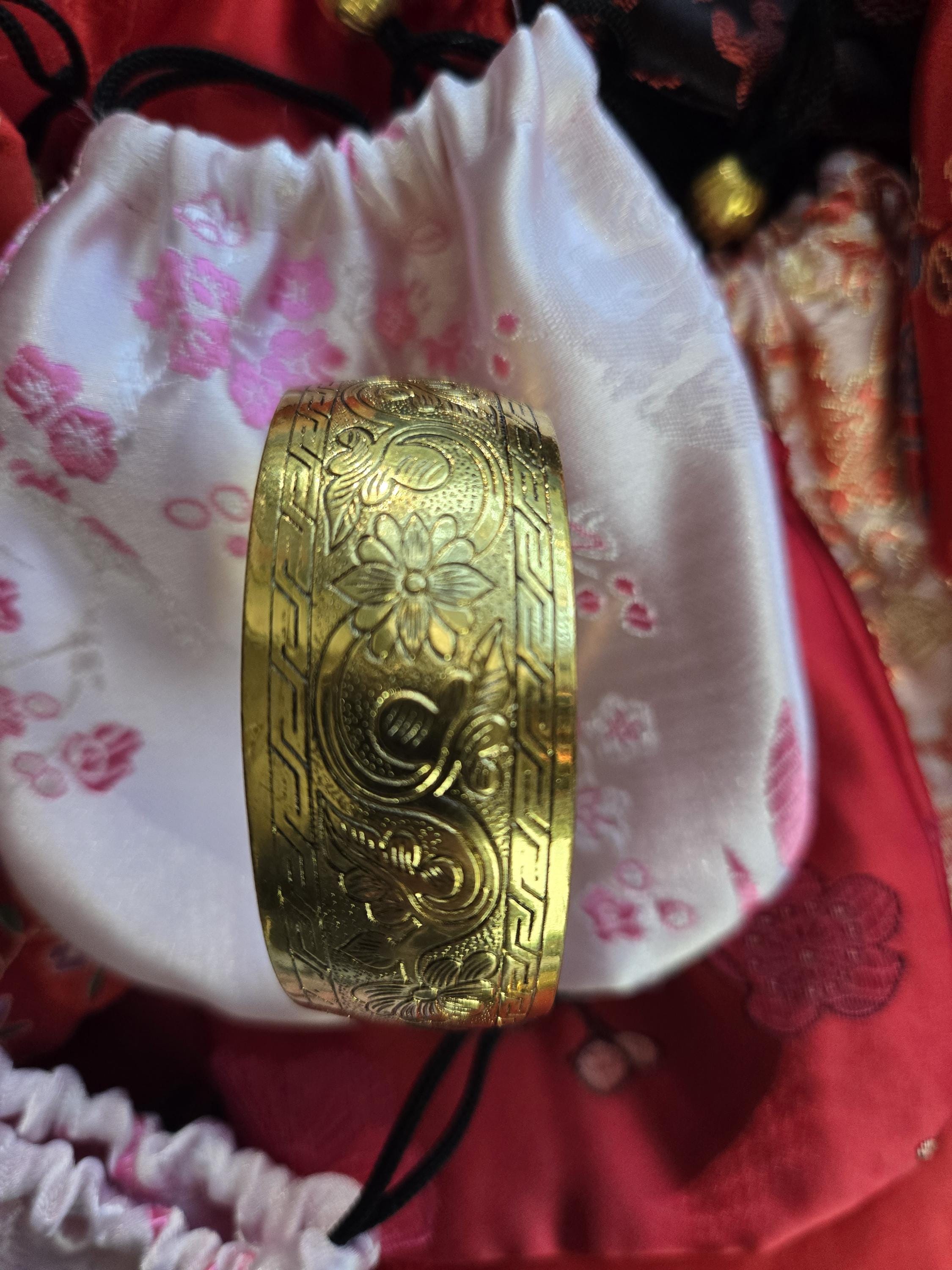 Etched Gold Boho Bohemian Style Bangle Bracelets - With Drawstring ...