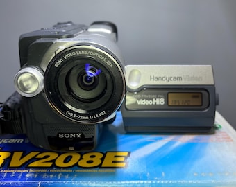 Full SET Mint Sony Handycam CCD-TRV46E Video Hi8 Pal With American