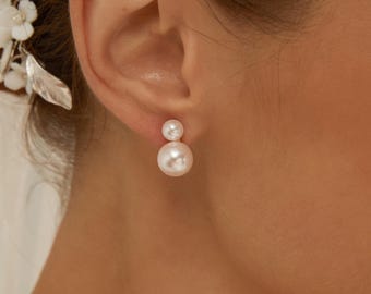 Double Pearl Earrings,Minimalist Pearl Stud Earrings,Dainty Pearl Earrings,Bridal Earrings,Wedding Earrings,Bridesmaid Gift,Everyday Earring