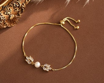 Freshwater Pearl Bracelet with Diamond,Gold Leaf Diamond Bracelet,Dainty Pearl Bracelet,Bridal Bracelet,Bridesmaid Gifts,Pearl Jewelry Set