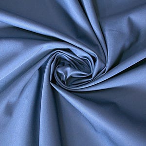 Lustrous Dark Navy Pure Cotton Fabric Deadstock Made in Italy Pregiato Cotone Liscio e Lucente Dark Navy da Griffe di Alta Moda.