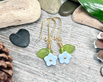 Alaskan Forget-Me-Not Earrings: Czech Glass Flower, Gold Tone