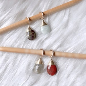 Set of 2 Stone Stitch Markers for Knitting / Knitting Notions / Knitting Accessories / Hexagon and Stone Stitch Markers