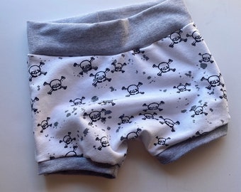 Skull print Bummies shorties 0 3 6 9 12 18 24 months 2T 3T Shorts Gender Neutral baby toddler girls boys skulls