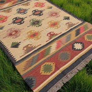 Kilim Rug Handwoven Wool and Jute Rug Handmade, Traditional Indian Kilim Dhurrie Area Rug for Living Room Decor, Boho Home Gift, Large Rugs
