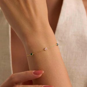 Personalisiertes Sterlingsilber Geburtsstein Armband: Schmuck der individuellen Mutter