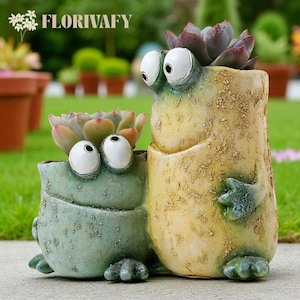 Quirky Frog Expression Planter – Creative Resin Succulent Pot, Cute Decompression Frog Figurine for Home, Office, or Garden Décor