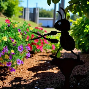 Rustic Iron Ant Garden Stake: Whimsical Metal Insect Yard Art