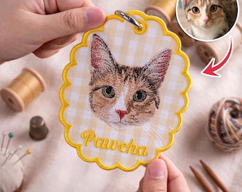 Custom Pet Portrait Embroidery Keychain, Personalized Dog Photo Keychain, Personalized Gingham Bag Charm, Pet Memorial Gift