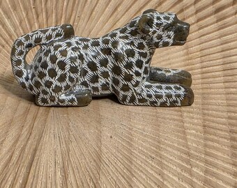 Leopard sculpture