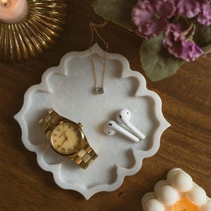 White Marble Decorative Tray – Handmade Marble Vanity Tray, Jewelry Organizer, Serving Platter for Dry Fruits & Home Décor