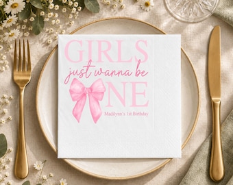 Verjaardagsservetten met de tekst "Girls Just Wanna Be One", gepersonaliseerde roze strikservetten, Coquette verjaardagsdecoratie, cocktailservetten met naam