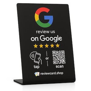 Puede incluir: Una tarjeta de revisión negra con el logotipo de Google en rojo, amarillo, azul y verde. La tarjeta dice "revísanos en Google" con cinco estrellas doradas. Incluye opciones para tocar o escanear un código QR para dejar una reseña.