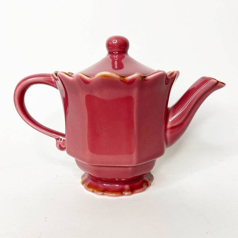 Vintage Ceramic Scalloped Edge Decorative Small Tea Pot