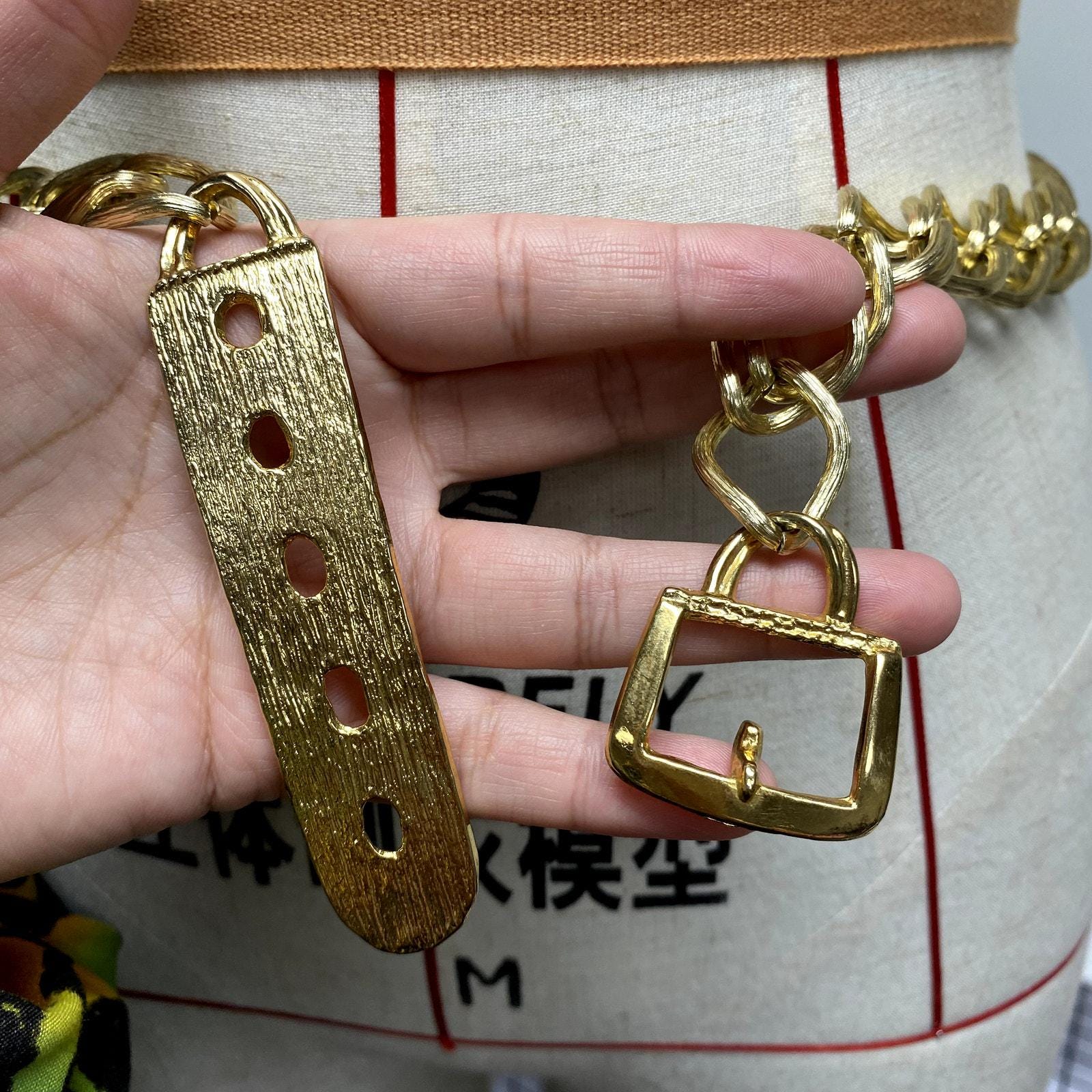Vintage Womens Gold Tone Chain Detail Buckle Belt 90s Y2K - Etsy display picture 2