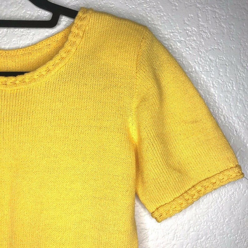Vintage Womens Yellow Knit Short Sleeve Midi Dress