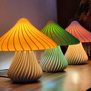 Lámpara de mesa con forma de hongo: lámpara de escritorio moderna y caprichosa