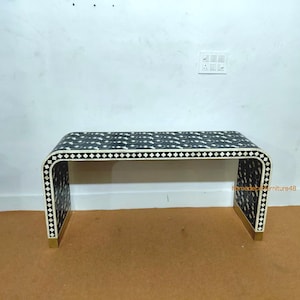 Black Bone Inlay Console Table – Handmade Floral Pattern Accent Bench with Brass Cladding – Decorative Entryway or Bedroom Furniture