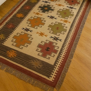 Handmade Large Kilim Rug, Handwoven, Wool and Jute Rug Handmade, Kilim Dhurrie Rug, Motifs, Oriental, Traditional Indian, Geometric, Turkish