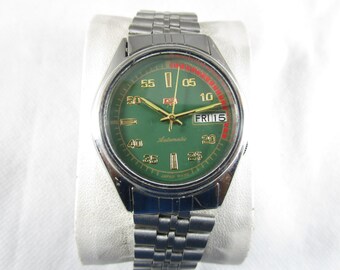 Original VINTAGE SEIKO 5 17 Jewels Day Date Automatic Japan Made