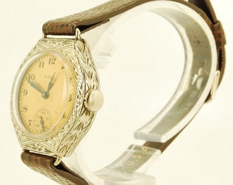 Elgin grade 430 vintage ladies' wrist watch, 7 jewels, lovely white gold (filled) hinged round engraved case