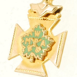 Vintage YGF & enamel cross pattée-shaped Modern Woodmen of America (MWA) pocket watch chain fob