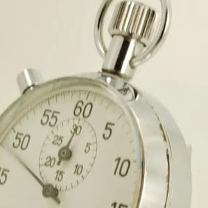 Dolmy 1/5-second &quot;Wakmann&quot; grade 416 vintage timer/stopwatch, 20 size, 7 jewels, heavy chrome friction fit case