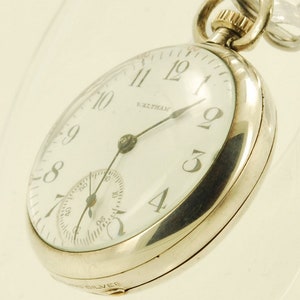 Waltham grade 315 vintage ladies' pocket watch, 3-0 size, 15 jewels, Sterling silver case, Mary Aquinas script image 1