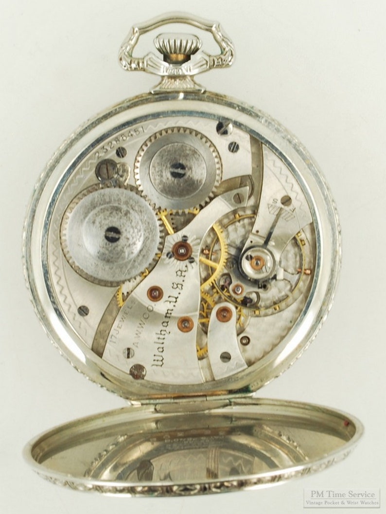 Waltham grade No. 1225 Colonial B vintage pocket watch, 12 size, 17 jewels, silver-toned engraved case, fancy dial image 7