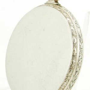 Waltham grade No. 1225 Colonial B vintage pocket watch, 12 size, 17 jewels, silver-toned engraved case, fancy dial image 3