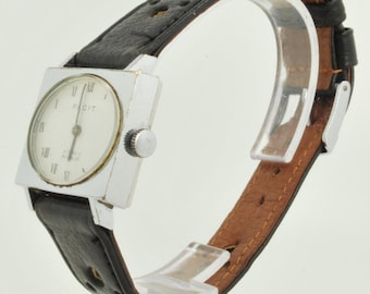 Facit vintage wrist watch, 17 jewels, handsome wide rectangular chrome & stainless steel case, distinctive band